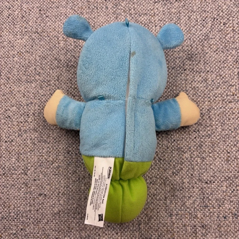 Playskool Lullaby Gloworm Blue Working Lights Music 2011 Hasbro Works Lights Up
